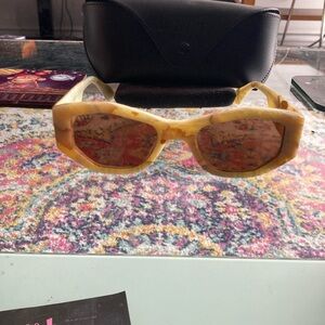 Diff Retro Sunglasses new